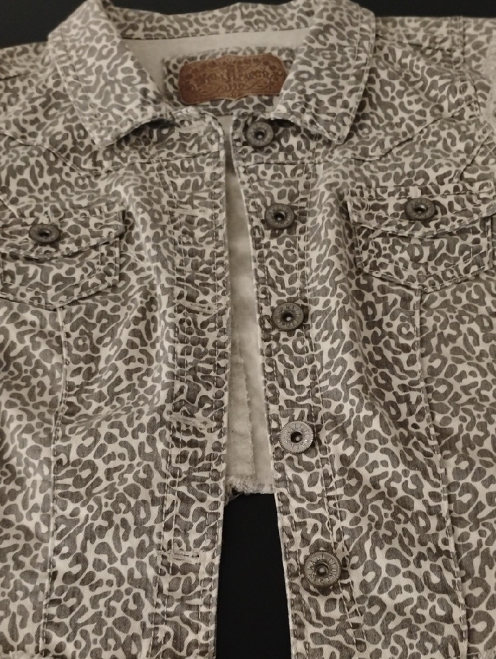 Wallflower Gray Leopard-Pattern Denim Vest - Picture 2 of 6